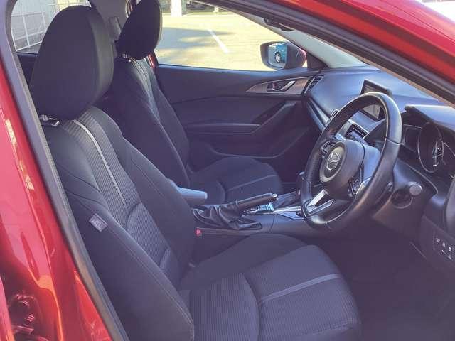 アクセラスポーツ １．５　１５Ｓ　プロアクティブ　マツダ認定中古車　衝突被害軽減ブレーキ　マ（8枚目）