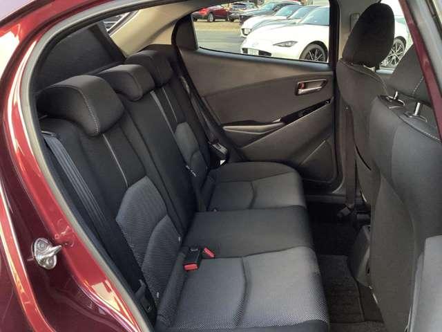 デミオ １．３　１３Ｓ　ツーリング　衝突被害軽減ブレーキ　ＬＥＤヘッドライト　マ（14枚目）