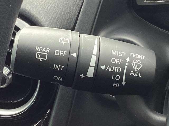 デミオ １．５　１５Ｓ　マツダ認定中古車　ＥＴＣ車載器　前席シートヒーター　衝突被害軽減ブレーキ　３６０°ビューモニター　メモリーナビゲーション　ＬＥＤヘッドライト　ｉ－ｓｔｏｐ（14枚目）