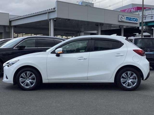 デミオ １．５　１５Ｓ　マツダ認定中古車　ＥＴＣ車載器　前席シートヒーター　衝突被害軽減ブレーキ　３６０°ビューモニター　メモリーナビゲーション　ＬＥＤヘッドライト　ｉ－ｓｔｏｐ（18枚目）