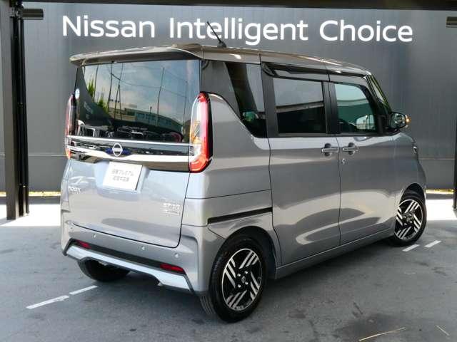 ルークス ６６０　ハイウェイスターＸ　片側電動スライドドア　純正メモリーナビ　アラウンドビューモニター　ＥＴＣ　ドライブレコーダー　ＬＥＤヘッドライト　ハイビームアシスト　左電動スライドドア　踏み間違い防止アシスト　車線逸脱警報　アイドリングストップ（3枚目）