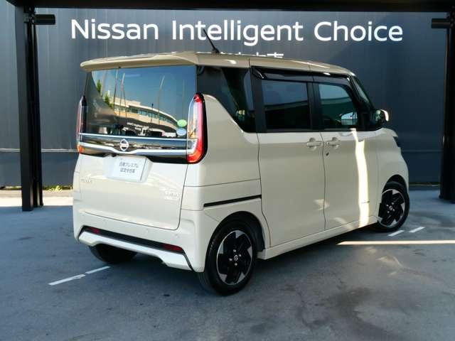 ルークス ６６０　ハイウェイスターＸ　純正前後ドライブレコーダー　純正メモリーナビ　アラウンドビューモニター　ＥＴＣ　ドライブレコーダー　ＬＥＤヘッドライト　ハイビームアシスト　両側電動スライドドア　踏み間違い防止アシスト　車線逸脱警報　アイドリングストップ（3枚目）