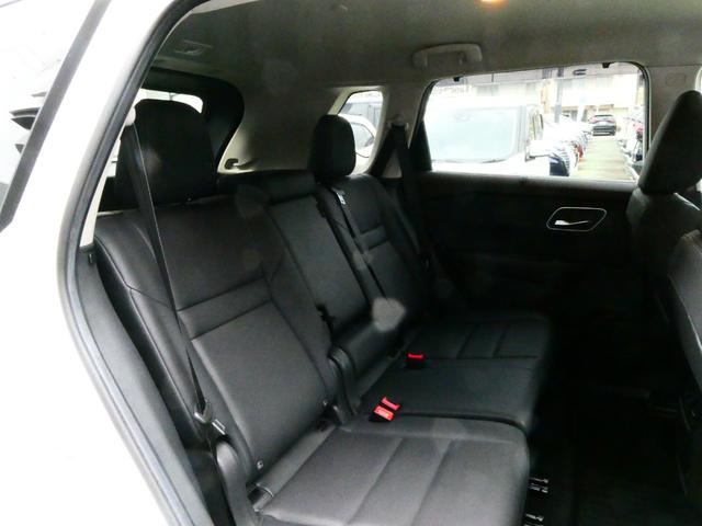 エクストレイル Ｇ　ｅ－４ＯＲＣＥ　４ＷＤ　メーカーナビ　ＢＯＳＥサウンド　日産純正メーカーナビ　ＢＯＳＥサウンドシステム　ハンドルヒーター　シートヒーター　プロパイロット　プロパイロットパーキング　ワイヤレス充電　アダプティブＬＥＤヘッドライト　ハンズフリー電動リアゲート（36枚目）