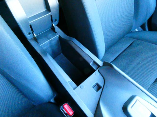 ノート 1.2 S 日産純正メモリーナビ 日産純正前後ドライ メモリーナビフルセグTV アラウンドビューモニター 衝突軽減ブレーキ 踏み間違い衝突防止アシスト 車線逸脱警報 2.0ETC LEDオートライト スマートルームミラー 前後センサー USBポート(25枚目)