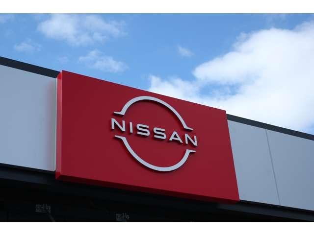 マーチ １．２　Ｓ　日産純正メモリーナビ　踏み間違い防止シス　メモリーナビフルセグＴＶ　バックカメラ　ＥＴＣ　衝突軽減ブレーキ　踏み間違い衝突防止アシスト　車線逸脱警報　前後センサー　プライバシーガラス　リモコンキー　デュアルエアバック　ＡＢＳ（52枚目）