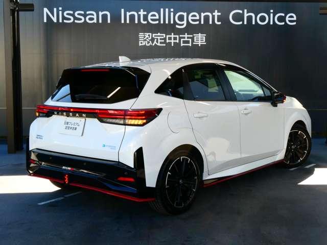 オーラ NISMO チューンド e-POWER 4WD メーカーナビ ナビTV アラウンドモニター アイドリングストップ ドラレコ インテリキー エマブレ 試乗車UP アルミ キーレス 4WD ETC LEDヘッドライト 追従クルーズ(3枚目)