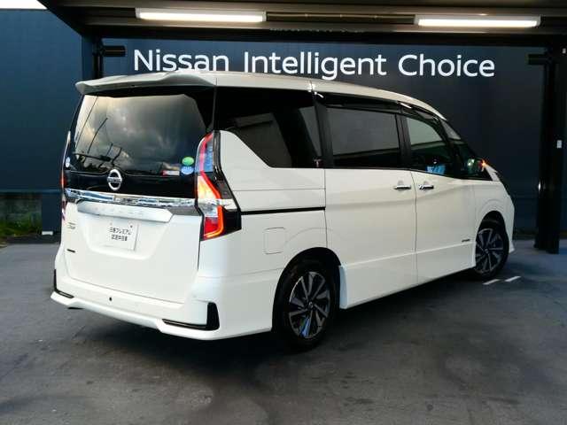 セレナ 2.0 ハイウェイスター V 日産純正メモリーナビ 日産純正前後ドライ サイドエアバッグ アラウンドビュ- 1オナ アルミ 衝突被害軽減 LDP エアバッグ 両側オートスライドドア LEDライト インテリジェントキー 点検記録簿 サイドカメラ メモリーナビ ナビTV(3枚目)