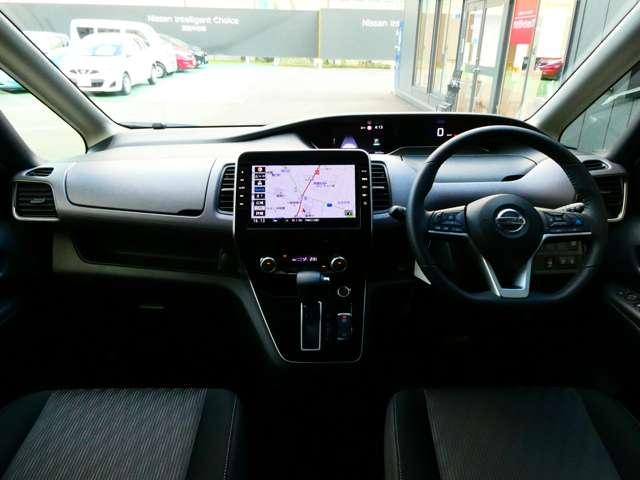 セレナ 2.0 ハイウェイスター V 日産純正メモリーナビ 日産純正前後ドライ サイドエアバッグ アラウンドビュ- 1オナ アルミ 衝突被害軽減 LDP エアバッグ 両側オートスライドドア LEDライト インテリジェントキー 点検記録簿 サイドカメラ メモリーナビ ナビTV(4枚目)