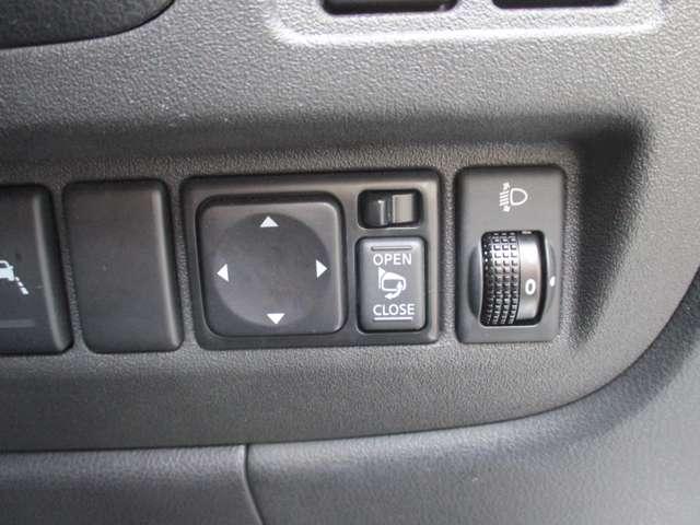 マーチ 1.2 S 日産純正メモリーナビ 1セグTV メンテナンスノート 衝突軽減ブレーキ レーンキープアシスト 1オーナ- 運転席助手席エアバック キーレス バックモニター ETC ナビTV パワーウインド メモリーナビゲーション PS(18枚目)