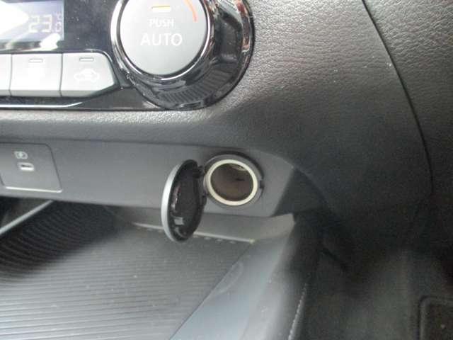 ノート 1.2 X 日産純正メモリーナビ リアカメラ 衝突被害軽減ブレ-キ ETC付 LEDヘッドライト レーンアシスト インテリジェントキー ドラレコ アイドリングストップ 盗難防止システム ワンセグTV TVナビ サイドカーテンエアバック(16枚目)