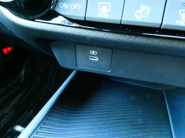 ノート 1.2 X 日産純正メモリーナビ リアカメラ 衝突被害軽減ブレ-キ 全方位カメラ ETC付 LEDヘッドライト レーンアシスト インテリジェントキー ドラレコ アイドリングストップ 整備記録簿 盗難防止システム ワンセグTV TVナビ(18枚目)