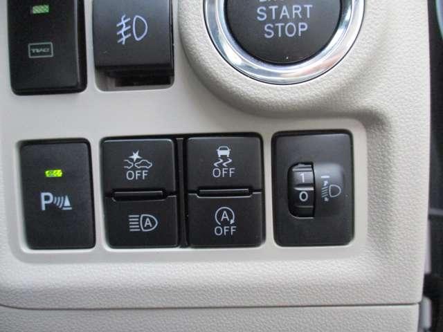 各スイッチ類もシンプルに扱いやすくレイアウトされています