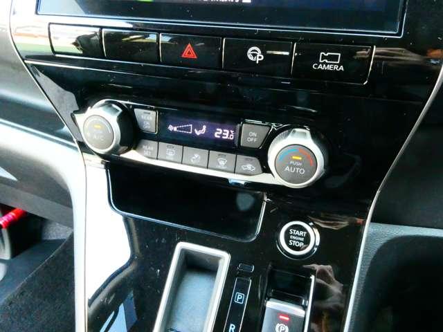 セレナ ２．０　ハイウェイスター　Ｖ　日産純正１０インチメモリーナビ　サイドエアバッグ　アラウンドビュ－　１オナ　アルミ　衝突被害軽減　ＬＤＰ　エアバッグ　両側オートスライドドア　ＬＥＤライト　インテリジェントキー　点検記録簿　サイドカメラ　メモリーナビ　ナビＴＶ（14枚目）