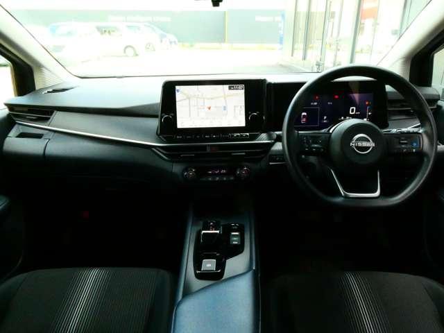 ノート １．２　Ｘ　日産純正メーカーナビ　プロパイロット　リアカメラ　衝突被害軽減ブレ－キ　全方位カメラ　ＥＴＣ付　ＬＥＤヘッドライト　レーダークルーズ　レーンアシスト　インテリジェントキー　ドラレコ　アイドリングストップ　盗難防止システム　ワンセグＴＶ（4枚目）