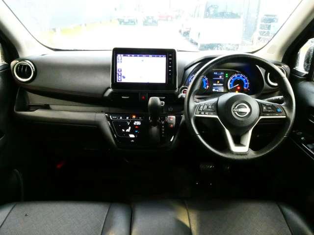 デイズ ６６０　ハイウェイスターＧターボ　プロパイロット　エディション　日産純正メモリーナビ　アルミ　イモビ　エアバック　ＥＴＣ車載器　ＬＥＤヘッドライト　レーダークルーズ　インテリジェントキー　レーンアシスト　キーレス　ドライブレコーダー　サイドカメラ　アイドリングストップ　エアコン　ＡＢＳ（4枚目）