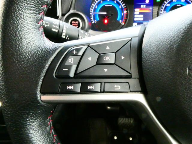 �茳�ŃI�[�f�B�I����ł��܂��B�I�[�f�B�I�̖{�̂̃p�l���𑀍삷��Ƃǂ����Ă����j�^�[�Ɏw��Ȃǂ��t���Č��\�C�ɂȂ�܂��񂩁H�茳�̃X�C�b�`�ő��삷��Ή�ʂ��������ƂȂ�����ł��܂���B