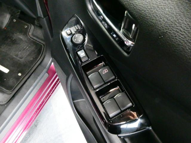 �W���h�A���b�N�{�^����E�B���h�E���b�N�{�^���A�e�h�A�̓p���[�E�B���h�E�t���ł��I