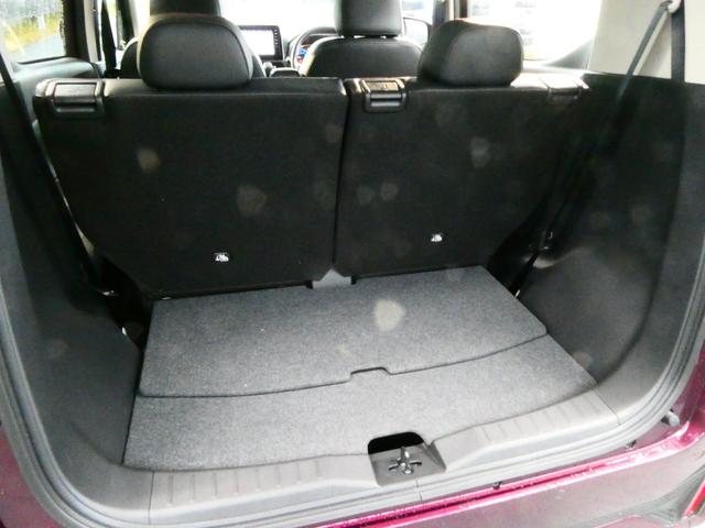 ��ȃV�[�g�X���C�h��O���ɃX���C�h����Ƃ��傫�ȋ�Ԃ��m�ۂł��܂�