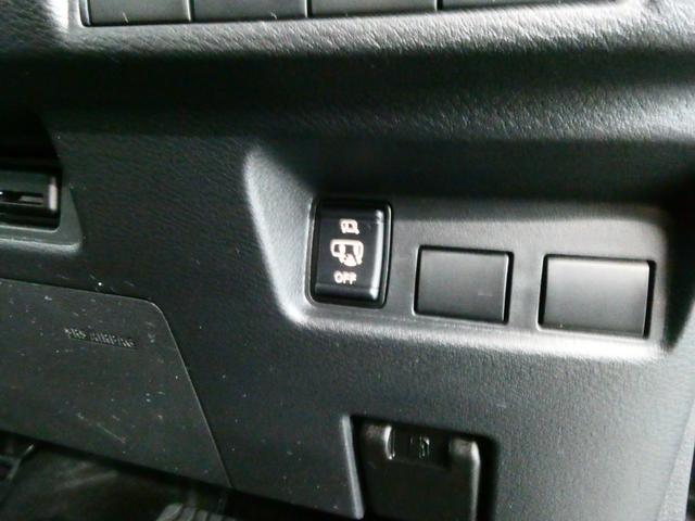 ��Ȃ̃X���C�h�h�A�͉^�]�Ȃ���w��{�ŊJ�\�ł��B����ɊO����͑��ŊJ�ł���I�[�g�n���Y�t���[�X���C�h�h�A�t���Ȃ̂ŗ��肪�ӂ������Ă��Ă����v�ł��B