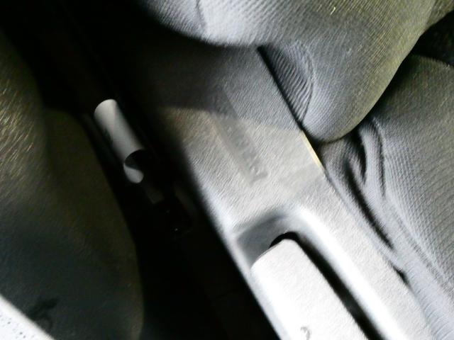 �T�C�h���J�[�e���G�A�o�b�N�ő�������̏Փˎ���������J�o�[���Ă���܂�