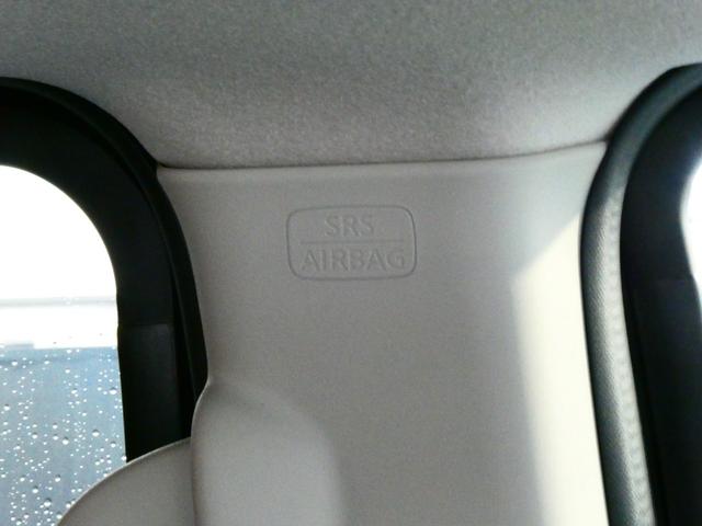 �T�C�h���J�[�e���G�A�o�b�N�ő�������̏Փˎ���������J�o�[���Ă���܂�