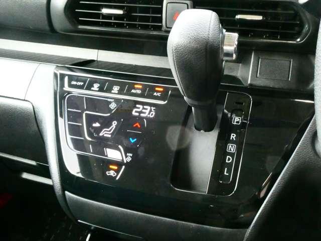 ルークス ６６０　ハイウェイスターＸ　日産純正９インチナビ　アイスト　衝突被害軽減ブレ－キ　マルチビューカメラ　車線逸脱警報装置　ＥＴＣ　ＬＥＤ　スマートキー　パワーウィンドウ　カーテンエアバック　ドライブレコーダー　ナビＴＶ　バックカメラ　パワステ　キーフリ（11枚目）