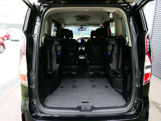 セレナ １．２　ｅ－ＰＯＷＥＲ　ハイウェイスター　Ｖ　　後席モニター　日産純正１０インチメモリーナビ　プロパイロット　後席モニター　日産純正カーアラーム　アラウンドビューモニター　アダプティブＬＥＤヘッドライト　ＨＤＭＩケーブル　両側電動スライドドア（46枚目）