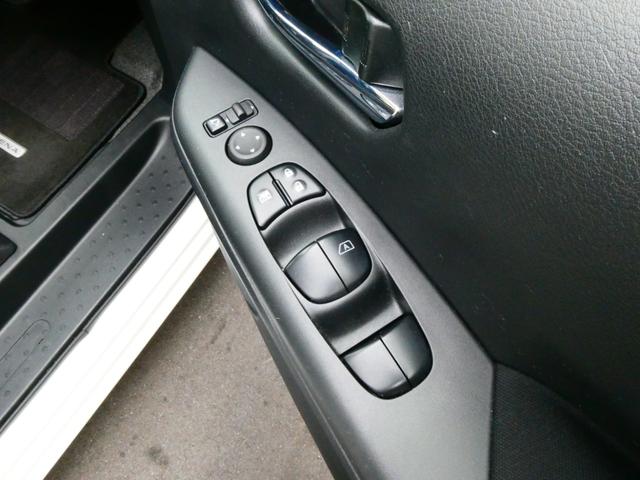 �W���h�A���b�N�{�^����E�B���h�E���b�N�{�^���A�e�h�A�̓p���[�E�B���h�E�t���ł��I