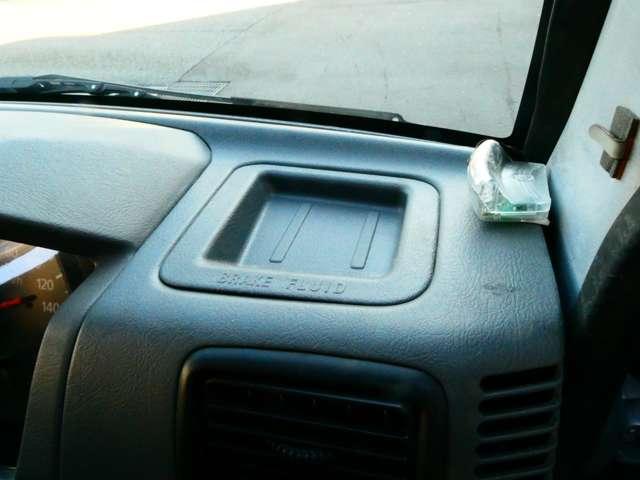 ���i�g���̏����ނ����[�ł���֗��Ȏ��[�X�y�[�X����������p�ӂ���Ă��܂�