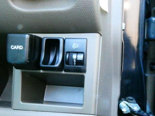 モコ 660 E 日産純正HDDナビ 運転席助手席エアバック HDDナビ 盗難防止 ワイヤレスキー 助手席エアバック スマ-トキ- AUTOエアコン ETC PW PS ABS ワンセグTV 運転席エアバッグ 記録簿 ワンオーナー ナビ・TV(17枚目)