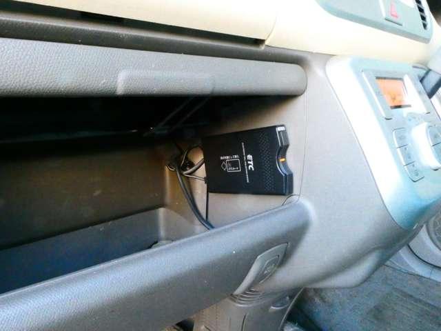 モコ 660 E 日産純正HDDナビ 運転席助手席エアバック HDDナビ 盗難防止 ワイヤレスキー 助手席エアバック スマ-トキ- AUTOエアコン ETC PW PS ABS ワンセグTV 運転席エアバッグ 記録簿 ワンオーナー ナビ・TV(20枚目)