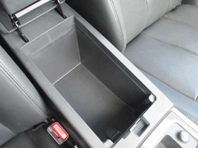 �����͐[�݂�����܂��̂ŕ��i�g���̏����ނ��X�b�L�����[�ł��܂�