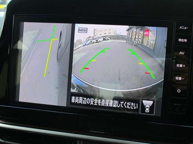 �X�C�b�`����ɂ��A�u�g�b�v�r���[�v�u�t�����g�r���[�v�u�T�C�h�u���C���h�r���[�v��؂�ւ����\�ł��B