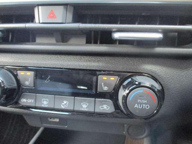 �O�ȃV�[�g�q�[�^�[�́A�g�h�E�k�n�E�n�e�e�̂R�i�K�ɐ؂�ւ����ł��܂��B