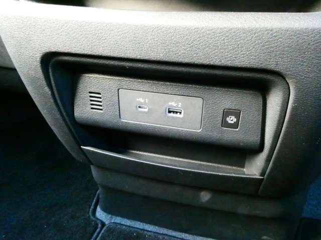 セレナ 2.0 ハイウェイスターV 日産純正メーカーナビ 後席モニター W電動スライド レーダークルコン レーンアシスト LEDランプ ワンオーナー車 盗難防止システム ETC装備 カーテンエアバッグ アルミホイール キーフリー メモリ-ナビ ナビTV 記録簿 エアコン(16枚目)