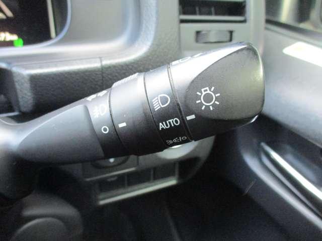 �I�[�g���C�g�V�X�e�������Ń��C�g������X���[�Y�ł��B�n�C�r�[���A�V�X�g�������ĕ֗��ł�