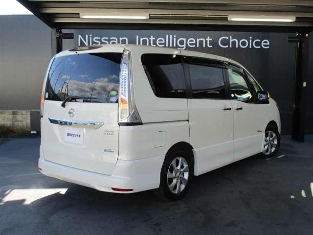 セレナ ２．０　ハイウェイスター　Ｓ－ＨＹＢＲＩＤ　アルパイン製８インチＨＤＤナビ　ワンオーナ　アイドリングＳＴＯＰ　スマートエントリー　寒冷地仕様　オートクルーズ　セキュリティ　Ｂカメラ　ドライブレコーダー　ＥＴＣ　アルミホイール　ＡＢＳ　ＨＤＤナビ　両側スライド片側電動ドア（2枚目）