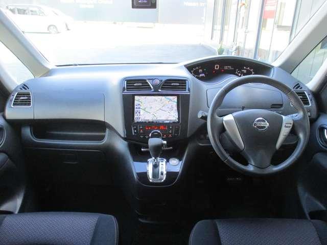 セレナ ２．０　ハイウェイスター　Ｓ－ＨＹＢＲＩＤ　アルパイン製８インチＨＤＤナビ　ワンオーナ　アイドリングＳＴＯＰ　スマートエントリー　寒冷地仕様　オートクルーズ　セキュリティ　Ｂカメラ　ドライブレコーダー　ＥＴＣ　アルミホイール　ＡＢＳ　ＨＤＤナビ　両側スライド片側電動ドア（3枚目）