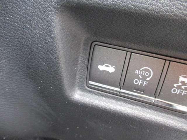 �g�����N���b�h�͂�����̃I�[�v�i�[�������^�b�`�ŊJ���܂�