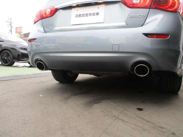 ���E�o���̃}�t���[�����[�t�H�����̃{�f�B�Ƀ}�b�`���Ă��܂�