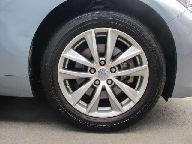 �������͑�������B���Y�����̃A���~�z�C�[���ő�����������B�^�C���T�C�Y�͂Q�Q�T�^�T�T�q�e�P�V�ɂȂ�܂�