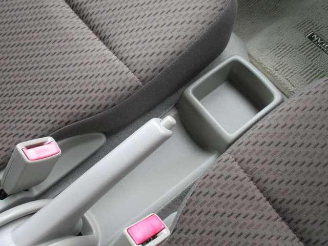 �T�C�h�u���[�L�͈����₷���n���h�^�C�v�ő�����X���[�Y�ł�