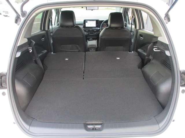 ���E�̃V�[�g��|�����Ƃł���ɑ傫�ȉו���ς݂��Ƃ��ł����ł��B