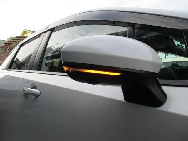 �������ȃV�[�P���V�����^�C�v�őΌ��Ԃ���̎��F�����ǂ��X�^�C���b�V���ȃE�C���J�[�h�A�~���[