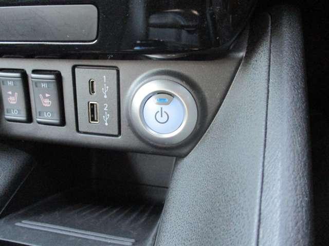 �y�C���e���W�F���g�L�[�z�@�h�A���b�N�̊J��X�^�[�g�̑���܂ł��{�^���ЂƂłn�j�Ȃ�ł��B���������ŁA���肪�ǂ����Ă��鎞���L�[���|�P�b�g�ɓ���Ă���΃{�^����Ńh�A���b�N���J�o���܂���