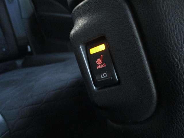 リーフ Ｘ　Ｖセレクション　９０周年記念車　日産純正メーカーナビ　プロパイロット　試乗車ＵＰ　全方位カメラ　ＬＥＤヘッドライト　インテリキー　レーンキープ　踏み間違い防止　ＥＴＣ　サイドカーテンエアバック　Ｂカメラ　ナビＴＶ（31枚目）