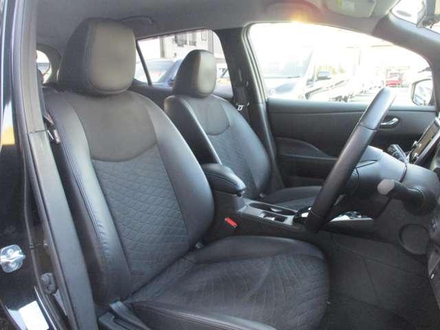 リーフ Ｘ　Ｖセレクション　９０周年記念車　日産純正メーカーナビ　プロパイロット　試乗車ＵＰ　全方位カメラ　ＬＥＤヘッドライト　インテリキー　レーンキープ　踏み間違い防止　ＥＴＣ　サイドカーテンエアバック　Ｂカメラ　ナビＴＶ（41枚目）