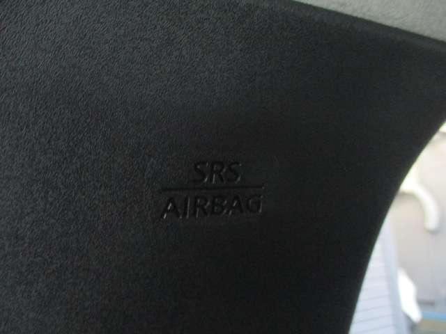 リーフ Ｘ　Ｖセレクション　９０周年記念車　日産純正メーカーナビ　プロパイロット　試乗車ＵＰ　全方位カメラ　ＬＥＤヘッドライト　インテリキー　レーンキープ　踏み間違い防止　ＥＴＣ　サイドカーテンエアバック　Ｂカメラ　ナビＴＶ（54枚目）