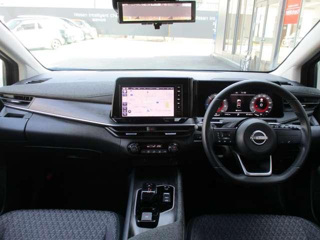 オーラ １．２　Ｇ　日産純正メモリーナビ　フルセグテレビ　ハイビームアシスト　ＥＴＣ車載器　アルミ　展示試乗車ＵＰ　ＬＤＷ　ＬＥＤライト　バックモニター　エアバッグ　ドライブレコーダー　サイドエアバッグ　メモリーナビ（4枚目）