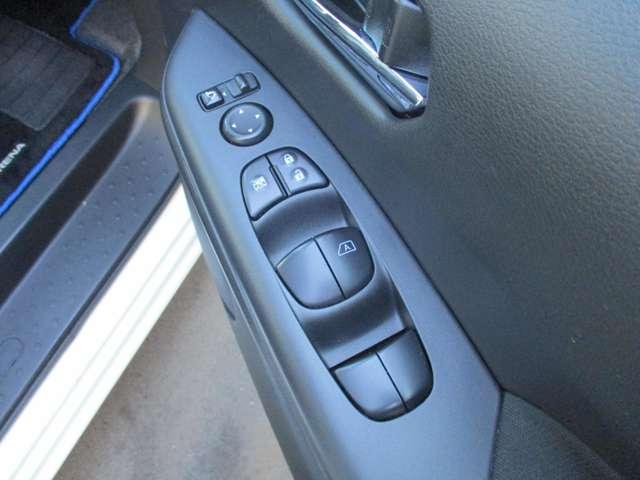 セレナ １．２　ｅ－ＰＯＷＥＲ　ハイウェイスター　Ｖ　日産純正メモリーナビ　スマートキープッシュスタート　左右パワースライドドア　エマージェンシーＢ　助手席エアバッグ　ＡＷ　ワンオーナー車　３列シート　ＥＴＣ車載器　ウォークスルー　ＬＫＡ　サイドカメラ（31枚目）